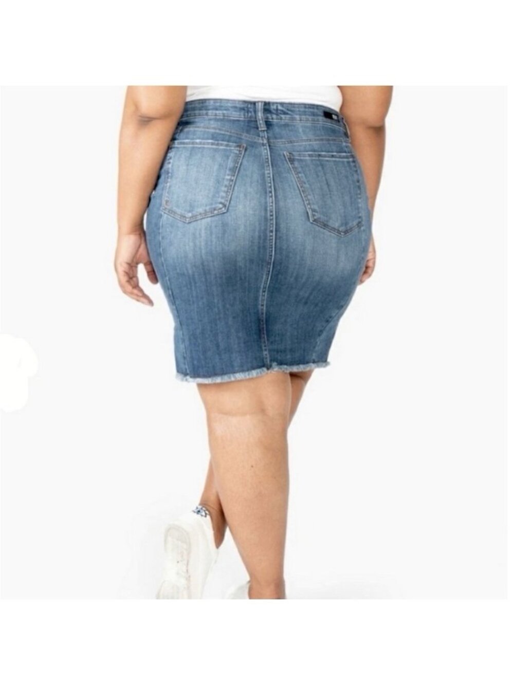 NWT KUT From The Kloth Connie Denim Skirt Raw Hem Medium Wash - Size 18W